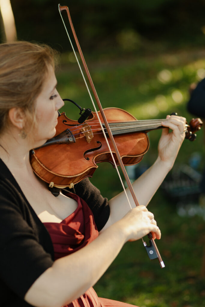 Two Fiddlers